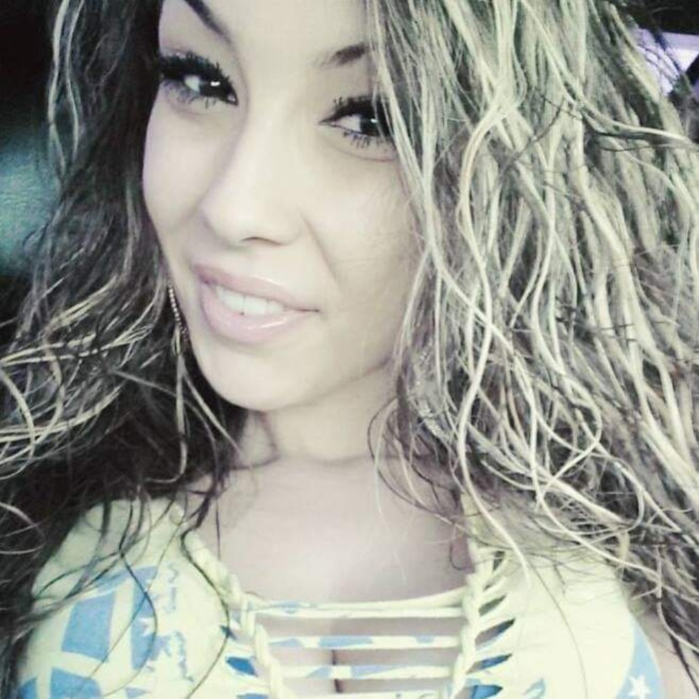 Meet your Posher, Arianna